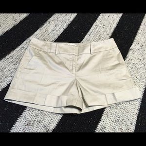 New York & Company Khaki Shorts Size 12