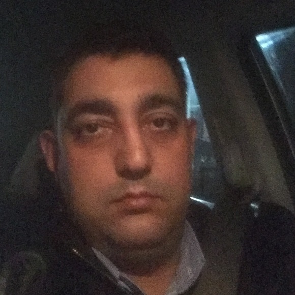 Meet your Posher, Leon