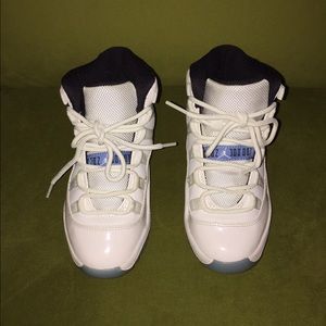 Pre School size 11.5 Jordan 11s