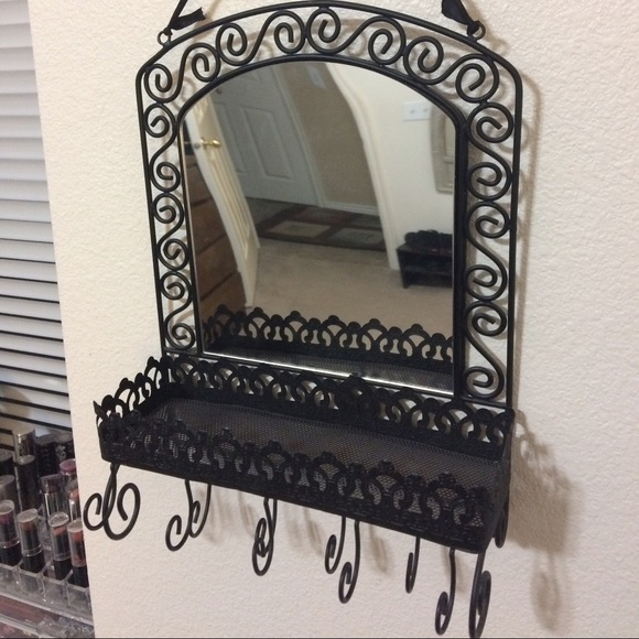 Hanging wall jewelry holder