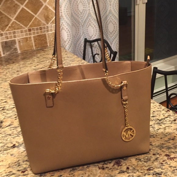 Michael Kors bag
