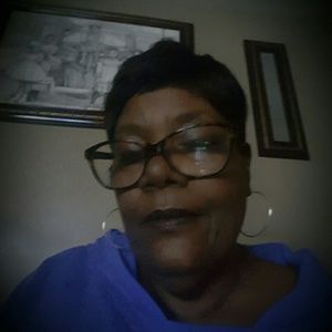 Meet your Posher, Clarice