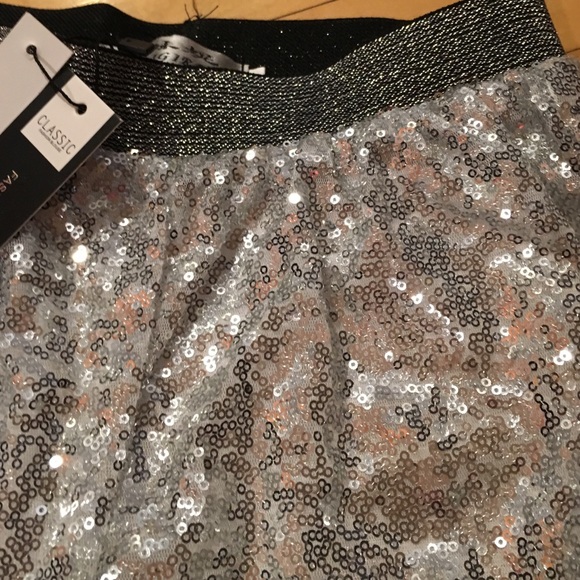 SILVER SEQUINED PETITE SKINNY PANTS - Picture 4 of 4