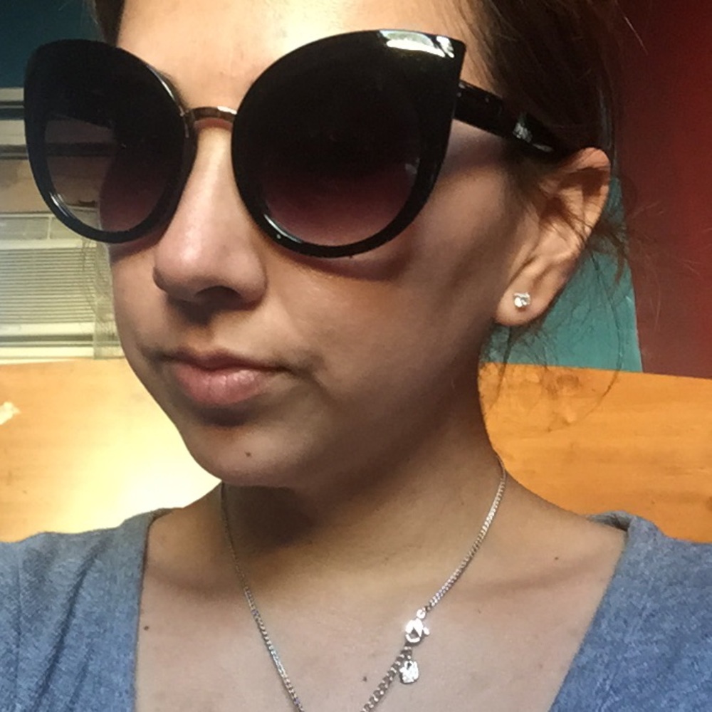 🍂ONE HOUR SALE NEW CATEYE SUNGLASSES - Picture 5 of 6