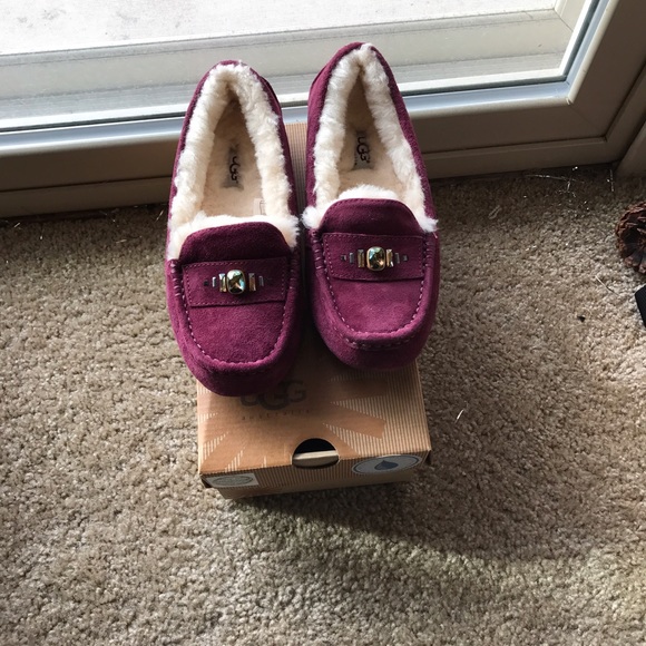 😍 UGG😍 Ansley chunky moccasins