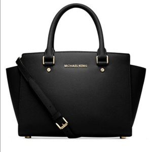 BLACK MICHEAL KORS BIG SELMA BAG