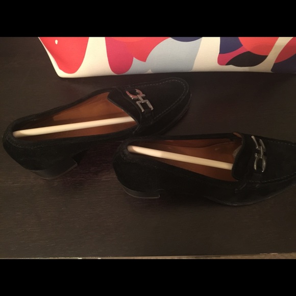 Authentic Salvatore Ferragamo loafers SN10295