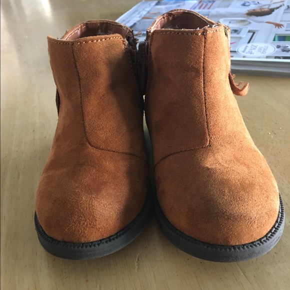 Cat and Jack Fringed ankle Bootie - Picture 2 of 4