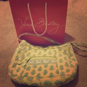 Sale! 🎉 Vera Bradley hobo bag