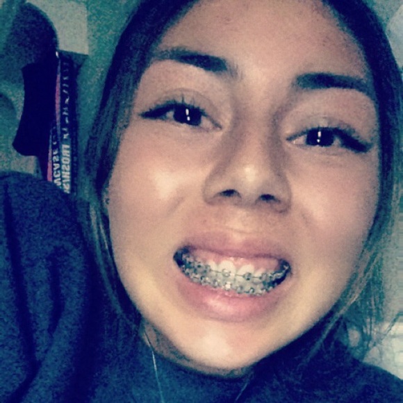 Meet your Posher, Skylar