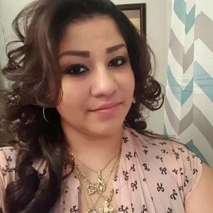 Meet your Posher, Alisha