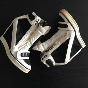 LAMB sneaker shoes