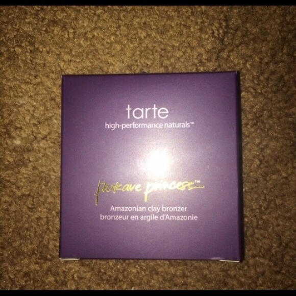 Tarte: Amazonian Clay Waterproof Bronzer - Picture 3 of 3
