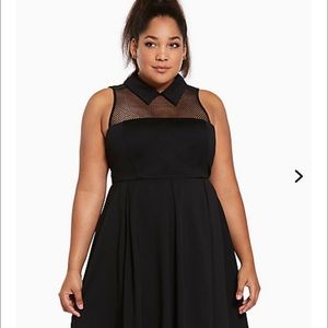 Mesh collar Ponte dress