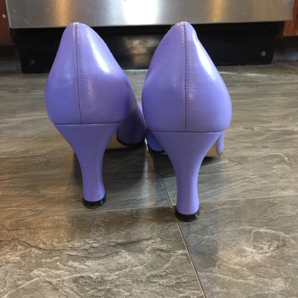 Pumps - Picture 3 of 3