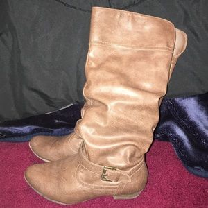 Winter boots👢❄️