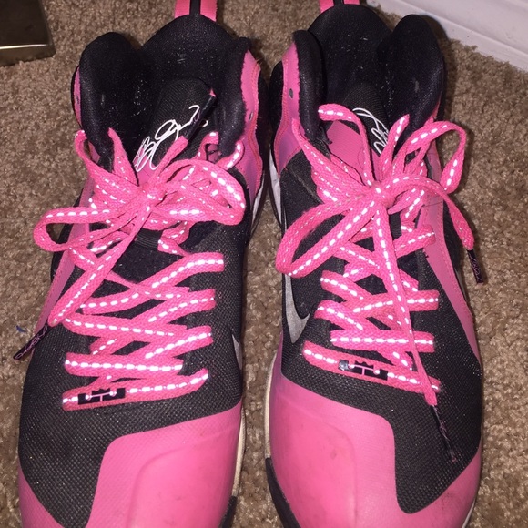 Pink Lebrons - Picture 2 of 3