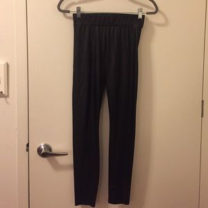 GUESS faux black leather leggings size M