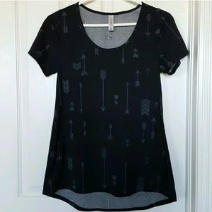 LulaRoe Arrow Classic Tee