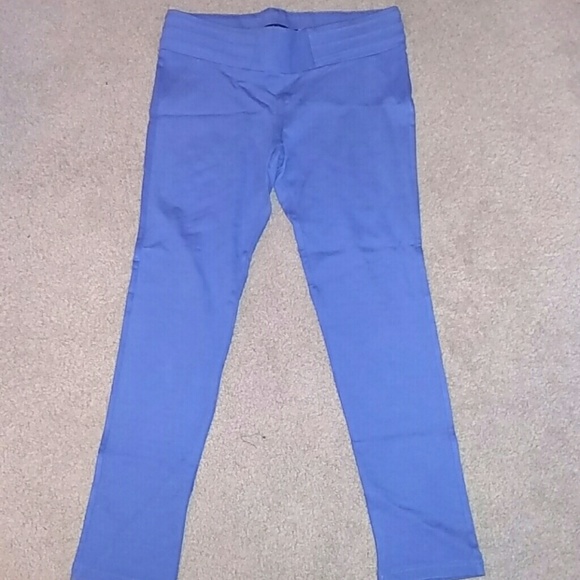 Thick blue leggings