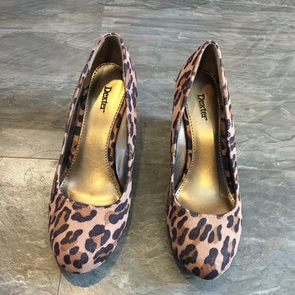 Heels - Picture 4 of 4