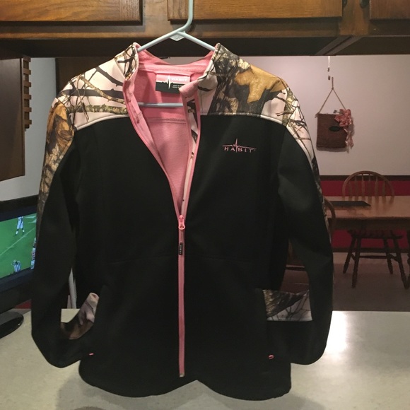 habit Jackets & Blazers - Great ladies jacket, pink camo and black