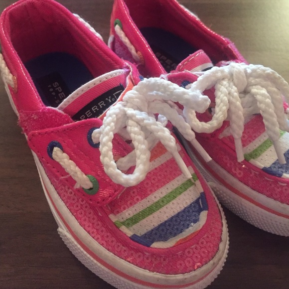 Toddler size 5 Sperry boatshoes.