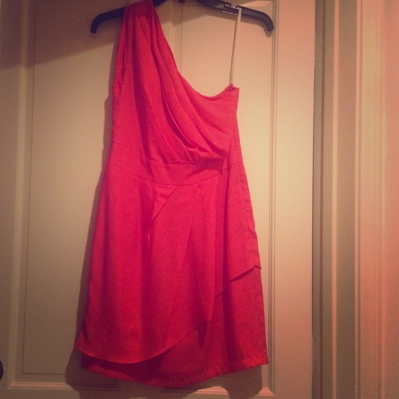 BCBGeneration Dresses & Skirts - 🚫Donated🚫 BCBGENERATION Coral Dress