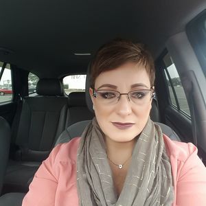 Meet your Posher, Kelley