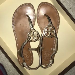 Tory burch sandals.