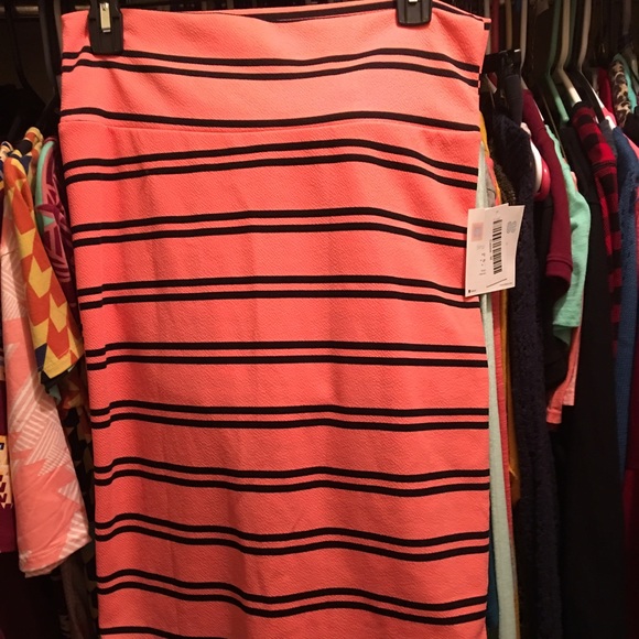 Lularoe Cassie