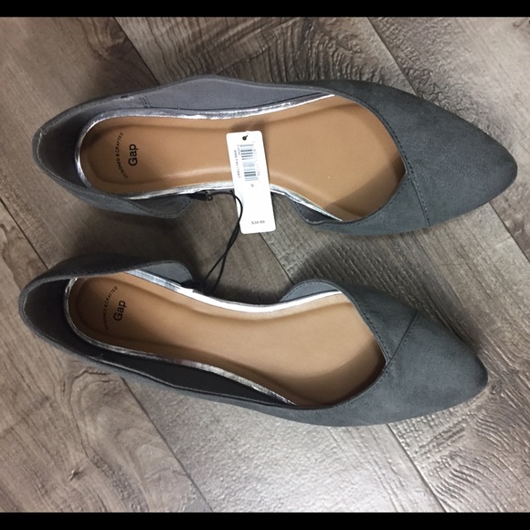 Gap gray flats size 9