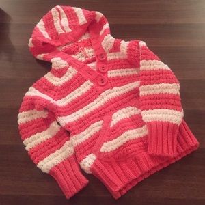 ❗️SOLD❗️Old Navy pullover sweater.