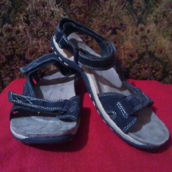 Magellan sport sandal