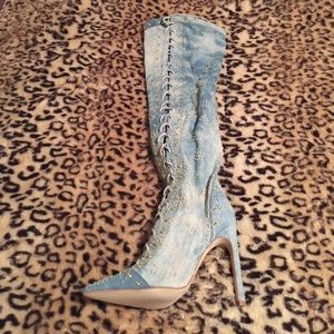 Pointed toe studded denim boot
