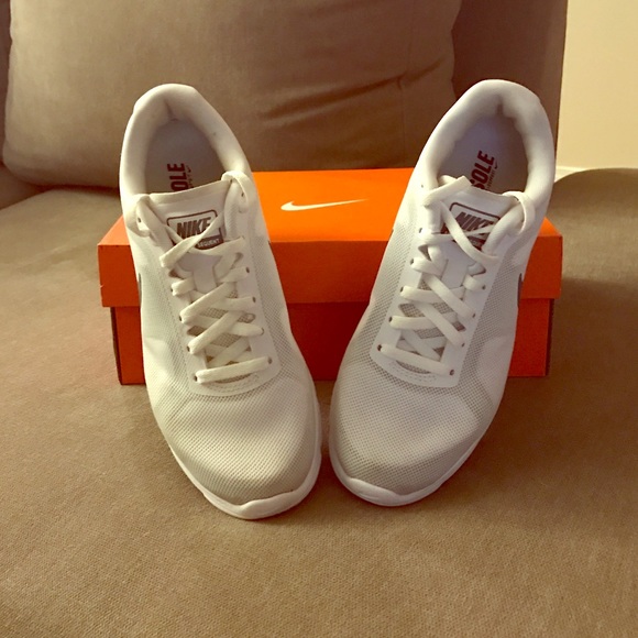 Nike Air Max Sequent