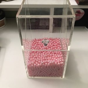 Acrylic makeup brush holder