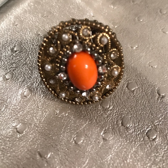 Ring - Picture 2 of 4