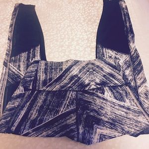 "Heat Wave" high rise Mesh Wunder Under's