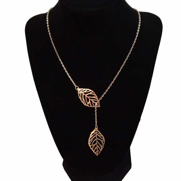 🍂 Boho Filigree Leaf Gold Lariat Necklace - Picture 4 of 4