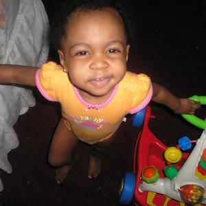 Meet your Posher, Elizabeth