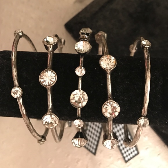 Bracelets - Picture 4 of 4
