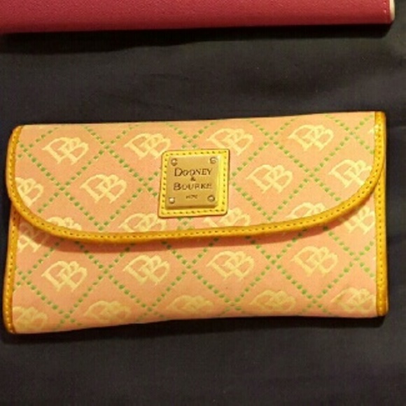 Pink Dooney & Bourke leather wallet