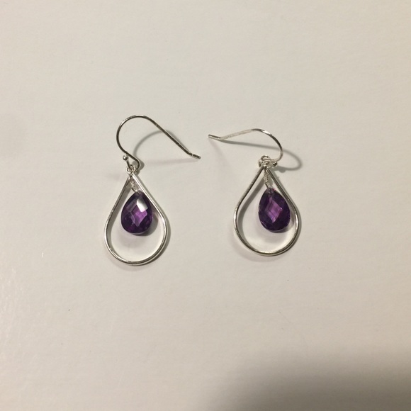 Jewelry - Purple and silver teardrop earrings