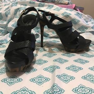 Jessica Simpson heels