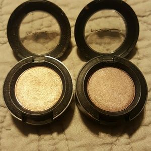 Bundle of 2 Mac eye shadows
