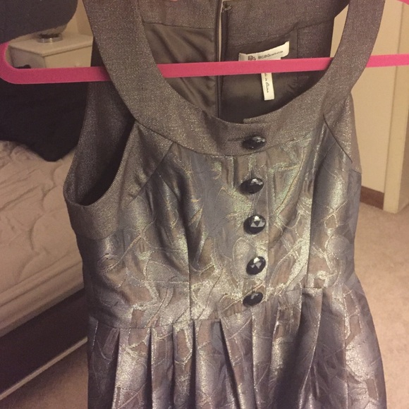 Dress - Picture 2 of 4