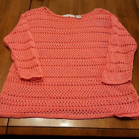 Beautiful Salmon/Pink Sweater