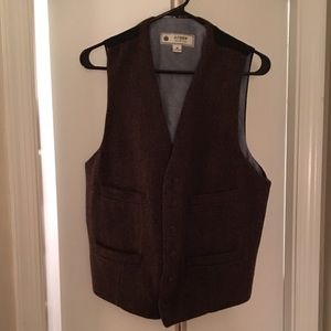 Men's jcrew vest.