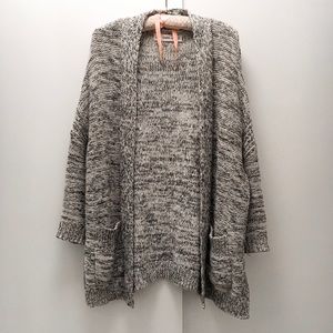 Zara Oversized Knit Sweater Size S
